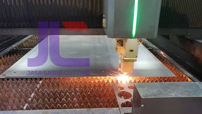 5-Strategi-Efektif-untuk-Mengoptimalkan-Proses-Pemotongan-dengan-Mesin-Laser